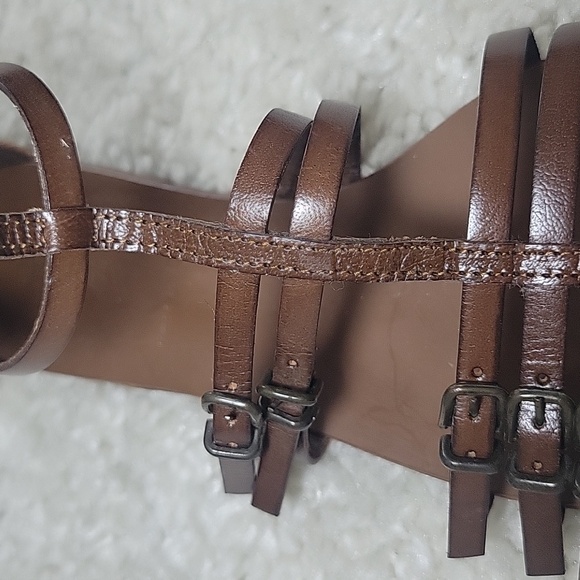 J CREW MULTI Buckle Strap Gladiator Inspired Leather Sandals Size 7 - Picture 5 of 15